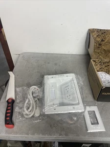 Scatola presa occultamento cavi Echogear EGAV-CMIWP2 come nuova - Foto 1 di 5