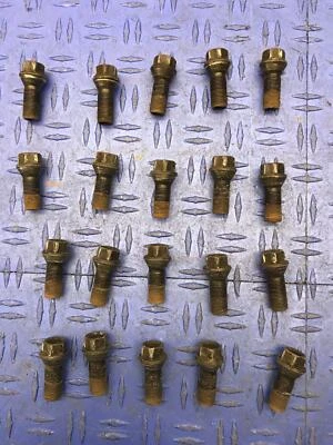 2017 2018 2019 2020 BMW 530I G30 conjunto de porcas de roda aro 20 peças OEM - Imagem 1 de 4