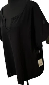A. N.A A New Approach Shirt Women's 3X Black Short Sleeve V Neck Top - Picture 1 of 13