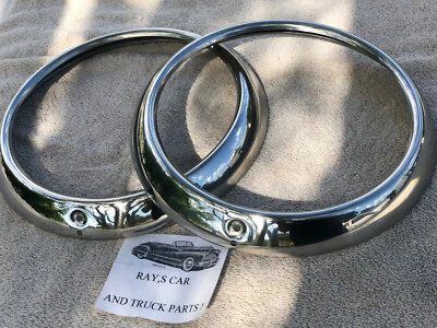 NEW 1947 TO 1953 CHEVROLET TRUCK REPLACEMENT STAINLESS STEEL HEAD LIGHT RINGS - Image 1 of 4
