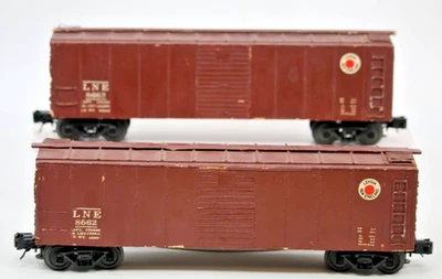 O Scale Lehigh & New England Single Door Boxcars – Wood/Diecast – Rare-Lot of 2 - Image 1 of 4