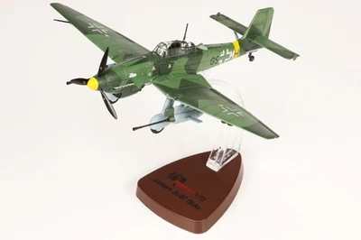 14647PD Panzerkampf Ju 87G Stuka 1/72 Model GS+MH Luftwaffe 10.(Pz)/SG 1 - Image 1 of 2