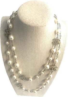 Chanel  Pearl Necklace  CC Logos & Silvertone  41”  Fall 2017 A 17 V - Image 1 of 4