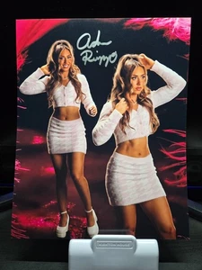 Adriana Rizzo WWE signiertes 8x10 Foto - Bild 1 von 2