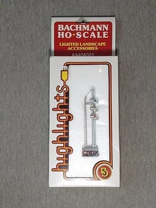 Señal de tres luces escala HO Bachmann AA424023 ~ TS - Imagen 1 de 3