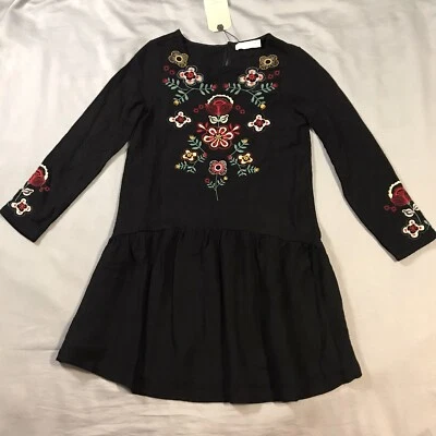 Vestido Zara Niñas 13-14 Negro Floral Bordado Manga Larga Texturizado Foto 1 de 4