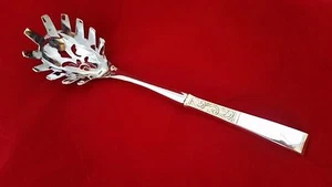 Servidor de pasta Golden Scroll de Gorham de plata esterlina hecho a medida - Imagen 1 de 2