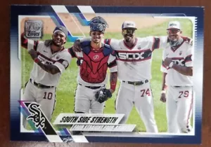 2021 Topps Series 1 Chicago White Sox Team Card #318 Walmart Blue Parallel - Picture 1 of 6