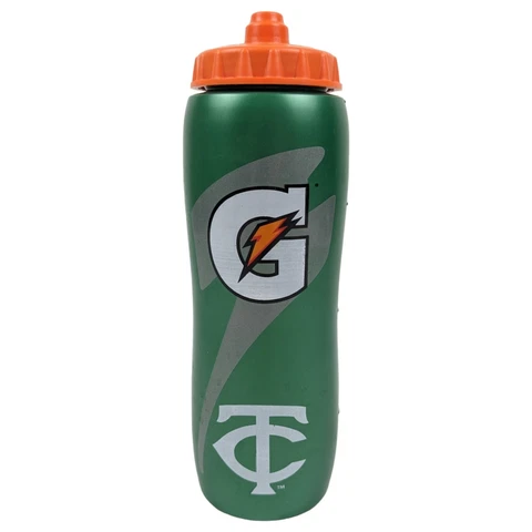 Gatorade 32 oz. Sport Contour Squeeze Water Bottle TC Minnesota Twins MLB Cover