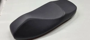 Sitzbezug für Vespa Piaggio GTS 125 150 300 2014-2018 schwarz - Bild 1 von 4