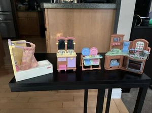 (4)Vintage Fisher Price Loving Family Dollhouse Double Sink / Kitchen / Baby. - Picture 1 of 9
