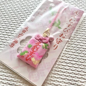 Good Match OMAMORI Sparrow happiness amulet Pink osaka Naritasan Temple Japanese - Picture 1 of 8