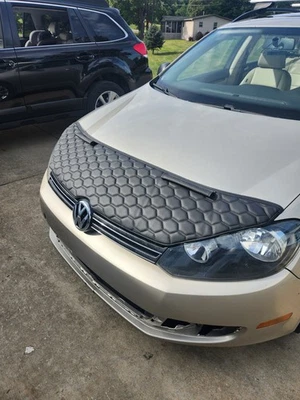 Sutiã com capuz AutoBrahn, compatível com Mk VI VW Jetta Sportwagen e Mk VI VW Golf - Imagem 1 de 3