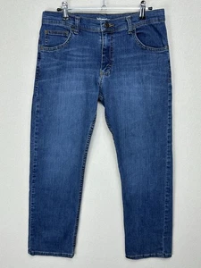 Wrangler Classic Boy’s Straight Leg Jeans size 14 Husky Medium Wash - Picture 1 of 15