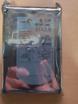 Seagate Cheetah 10K.7 146 GB, Internal 10000 RPM 3.5" (ST3146707LC) Hard Drive - Image 1 of 4