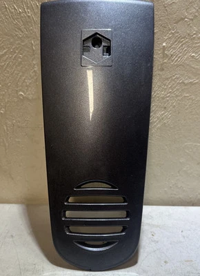 603 A VESPA GRANTURISMO 200 2004 OEM FRONT FENDER CENTER  GREAT CONDITIONS 9/10 - Image 1 of 4