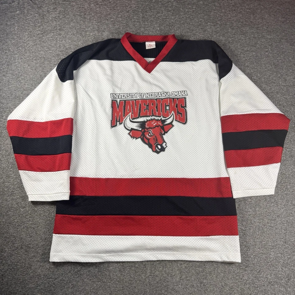 Vintage UNO Nebraska Omaha Mavericks Hockey Jersey Adult XL White  - Image 1 of 4