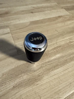 Jeep Commander Grand Cherokee 2008-2010 perilla de cambio de marchas OEM Foto 1 de 4