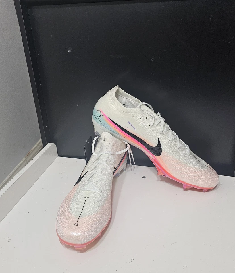 Nike Mercurial Vapor Elite FG Men's Soccer Size 9 - Image 1 of 4