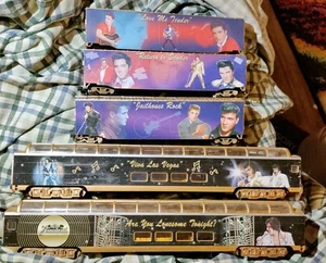 Lote de 5 vagones de tren expresos Elvis Presley HO Train Hawthorne Village "2005" - Imagen 1 de 17