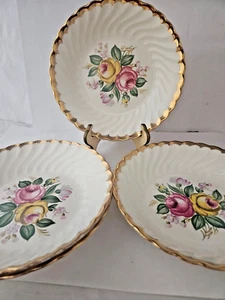 Royal China Quban Royal Set of 4 Fruit/Dessert Bowls 6 1/4" 22k Gold Trim EC - Picture 1 of 6