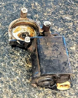 Левый мотор стеклоподъемника 1959-1975 GM Cadillac Chevrolet Buick Oldsmobile Pontiac - Изображение 1 из 4