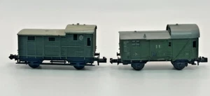 N Trix Set Of 2 Green Freight Cars No Box - Picture 1 of 7