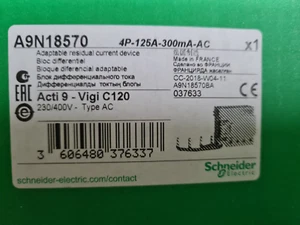 VIGI C120 4P 125A 300mA-AC SCHNEIDER A9N18570 BLOC DIFFERENTIEL Type AC - Picture 1 of 1