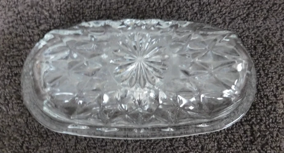 Prato de manteiga vintage coberto de vidro estilo Starburst cozinha decorativa - Imagem 1 de 4