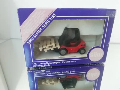 Carrello elevatore Siku 1717 Linde in rosso con scatola - Immagine 1 di 4