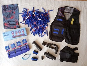 elektrische Zielscheibe +viele Darts Pfeile+ Zubehör Weste Armband u.a. für Nerf - Bild 1 von 5