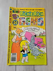 Richie Rich Gems #28 Harvey Comics Mid Grade 1980 - Bild 1 von 3