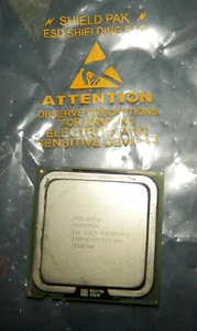 Intel Pentium 4 516 2.93GHz 1Mo 533Mhz Socket LGA775 - Foto 1 di 1