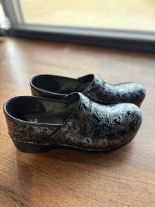 Dansko Shoes Women Size EU 42 USA 11.5 Style #606-930202  - Picture 1 of 2