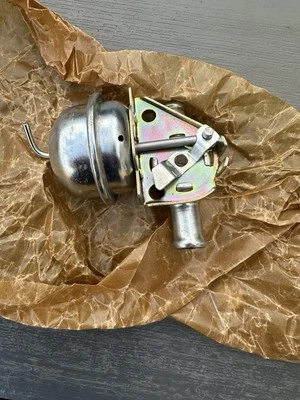 Genuine NOS Heater Control Valve For JAGUAR DAIMLER  XJ, XJS C41051 - Image 1 of 3