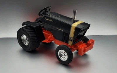 1/16 scale 1070 Case Demonstrator Garden Puller Black Knight pulling tractor - Image 1 of 4