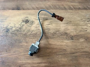 Cámara de reversa visión trasera genuina Mercedes ML GL GLE GLS W166 X166 W292 - Imagen 1 de 12