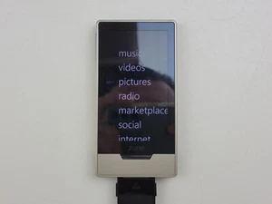 Reproductor de MP3 multimedia digital Microsoft Zune HD Platinum (1395) 32 GB - *BATERÍA DEFECTUOSA* - Imagen 1 de 5