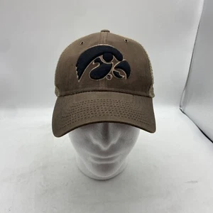 Zephyr Iowa Hawkeyes Trucker Hat Tan Mesh Cap StrapBack Adjustable Logo - Picture 1 of 9