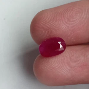 3.37 Cts Certified Natural Ruby Stunning Red Ring Size Loose Oval Gemstone - Picture 1 of 8