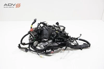 Honda CR-V 2023 2,0 L sala de motores arnés de cableado con caja de fusibles OEM Foto 1 de 4