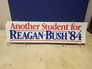 RAR! Präsident Ronald Reagan Autoaufkleber ANOTHER STUDENT FOR REAGAN-BUSH 1984 - Bild 1 von 3