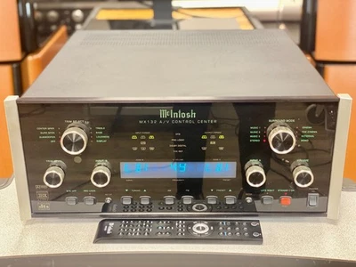 McIntosh MX132 5.1-channelA/V Control Center  bundle with a brand new remote - Image 1 of 4