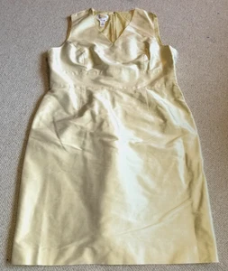VINTAGE 90s Womens Dress-TALBOTS-pale yellow 'Pure Silk' sheath Old Money-16P - Picture 1 of 5