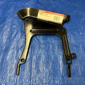 Ford Alternator Bracket 1W7Z 10153 BA GY1452 - Picture 1 of 4