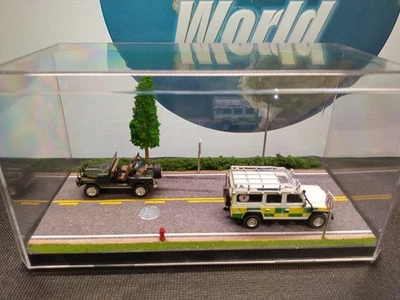 1:64 Diecast Lighted  Acrylic Case Road Diorama - Image 1 of 4