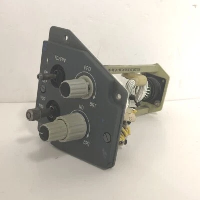 Panel de control de luz Airbus Aircraft 412VU  Foto 1 de 4