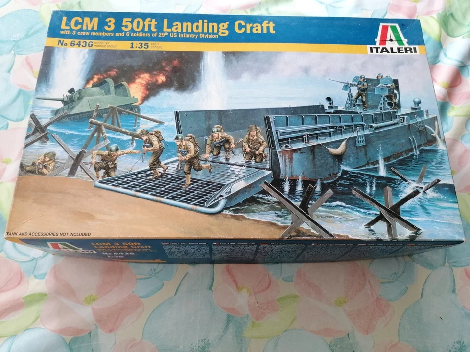 ITALERI LCM 3 50ft LANDING CRAFT 1/35 N°6436 MEZZO DA SBARCO - Immagine 1 di 4