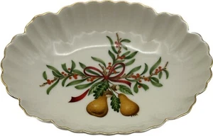 Vtg RH Macy's QUEENSBERRY Candy Relish Dish Small Bowl Royal Gallery Japan Pears - Picture 1 of 4