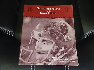 1973 IOWA STATE AT SAN DIEGO STATE COLLEGE FOOTBALL PROGRAM EX -MINT - Picture 1 of 1